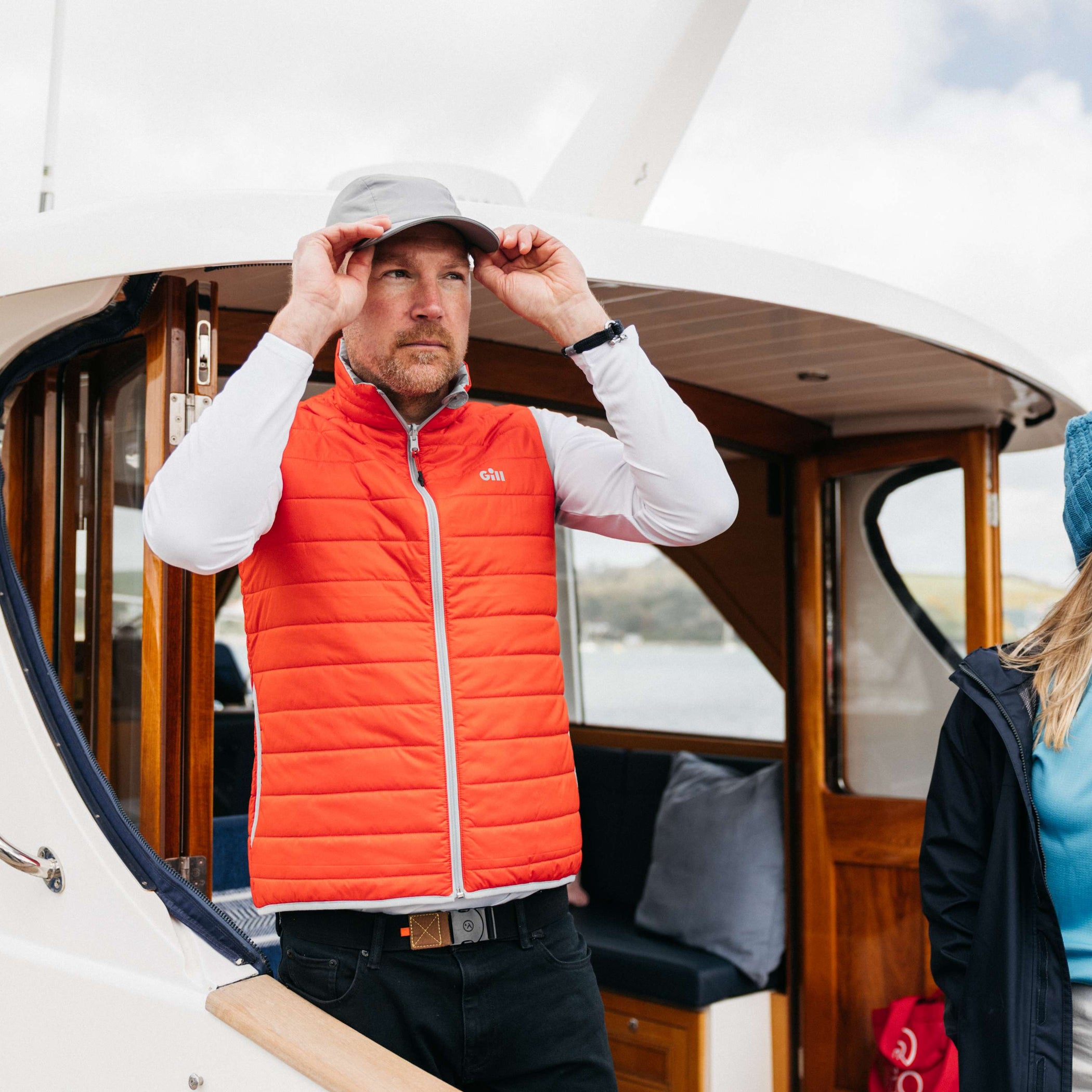 Orion Vest - Quarry/Flame Red