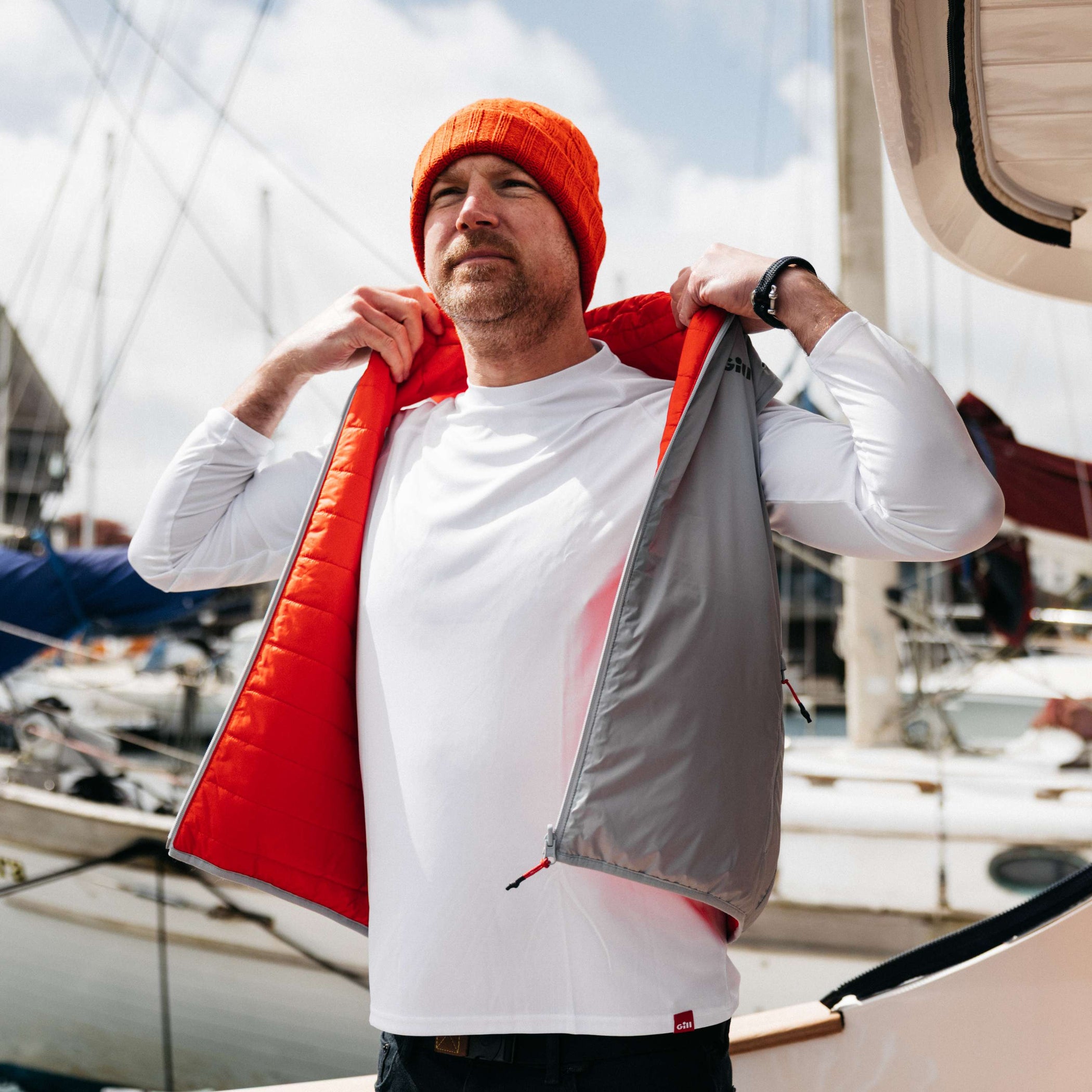 Orion Vest - Quarry/Flame Red