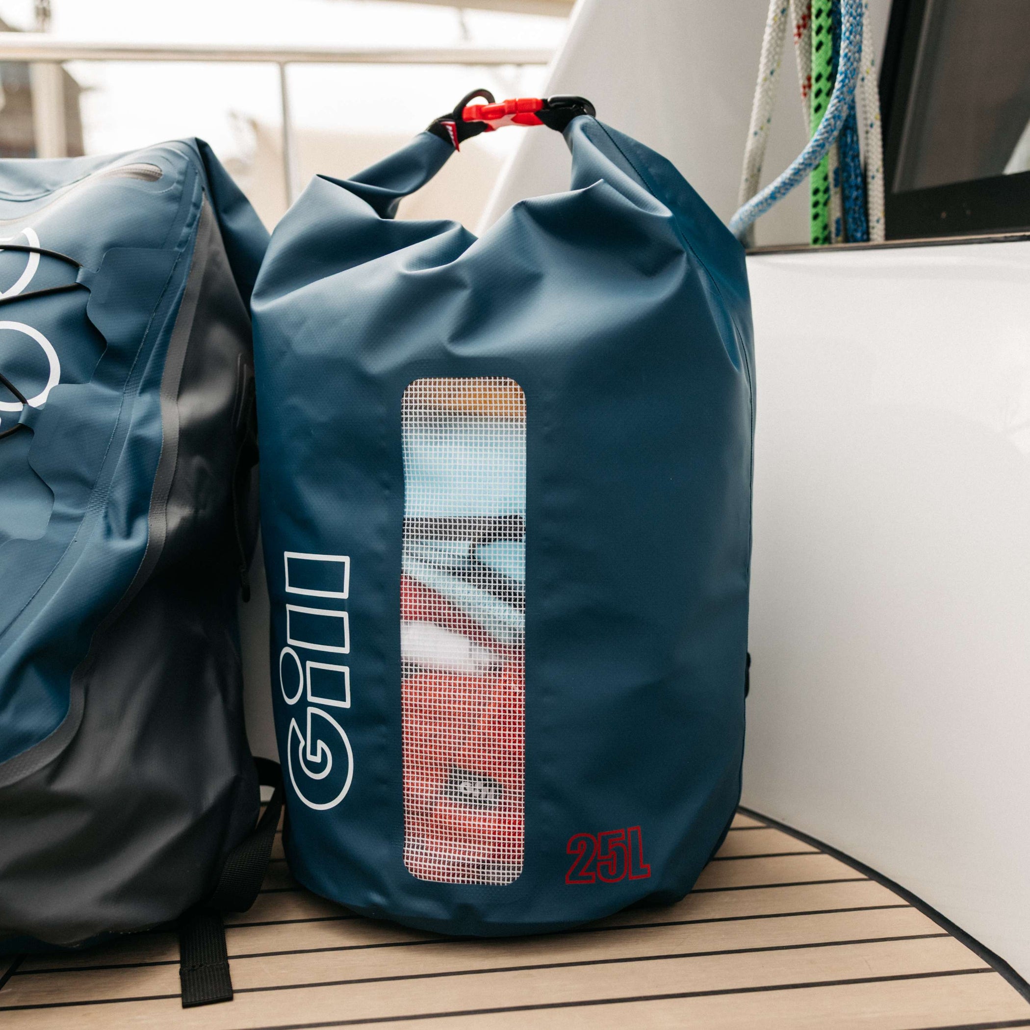 Voyager Dry Bag 25L - Deep Dive